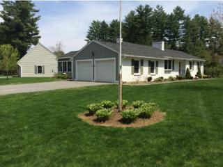 24 Centerview Dr, Swanzey Center, NH 03446-3605