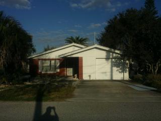 13930 Helen Ave, Port Richey, FL 34667-1328