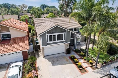 12 Christamon, Irvine CA 92620-1829 exterior