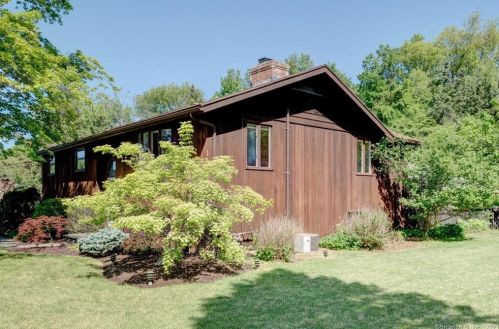 1087 Norton Rd, Kensington, CT 06037-3019