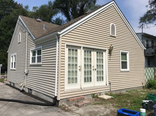 9025 Richard St, Hammond IN  46322-1948 exterior