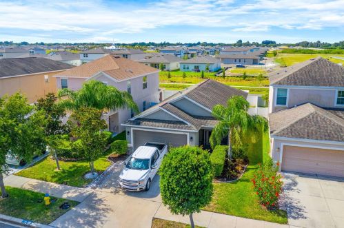 1111 Seminole Sky Dr, Ruskin, FL 33570-2026