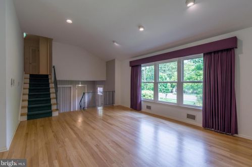 2861 Princeton Pike, Lawrence Township NJ  08648-3222 exterior