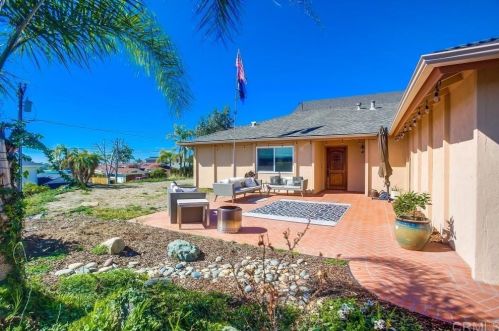 328 Hilmen Dr, Solana Beach, CA 92075-1317