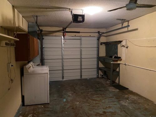 6855 Versailles, Pinellas Park FL  33781-1114 exterior