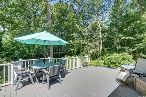 102 Sylvan Ave, Miller Place NY  11764-2230 exterior