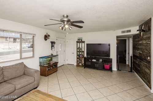 2400 Tigertail Dr, Lake Havasu City AZ  86403-4975 exterior