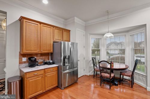 15625 Alderbrook Dr, Haymarket VA  20169-6131 exterior