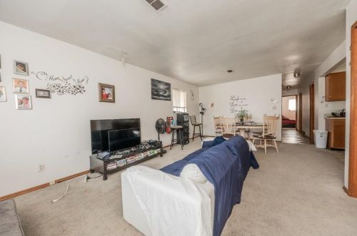 761 Fred Shuttlesworth Cir, Cincinnati OH 45229-2113 exterior