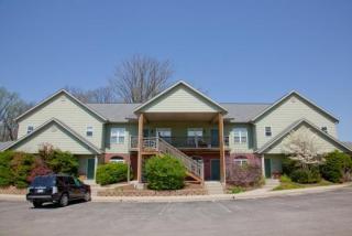 800 Clarizz Blvd, Blmgtn IN  47401-5518 exterior