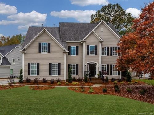 9128 Covey Hollow Ct, Charlotte, NC 28210-7997