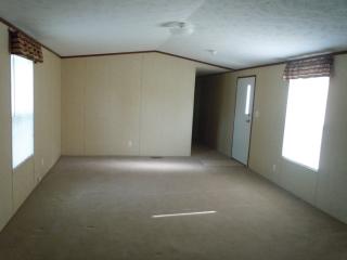 118 Sunshadow Cir, Easley SC  29642-8157 exterior
