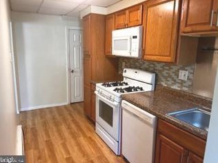 202 Paris Ave, Gloucester NJ  08030-2525 exterior