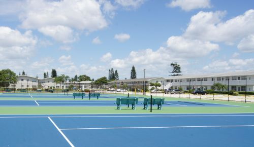 302 Sheffield M, West Palm Beach, FL 33417-1540