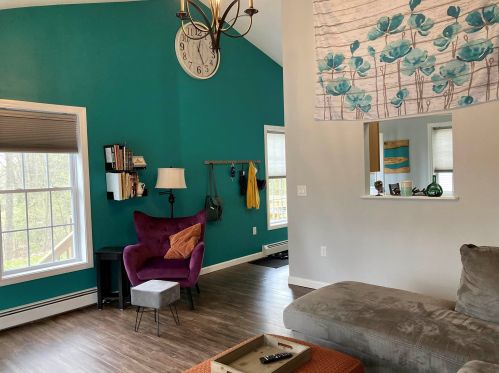 26 Ash St, Northwood NH  03261-3933 exterior