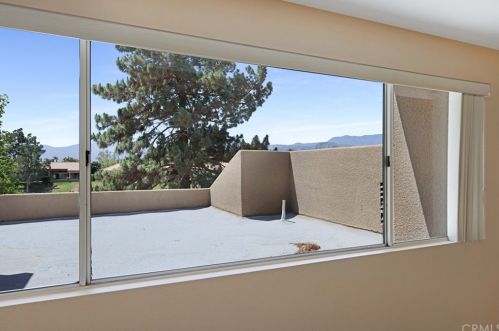 7 Pine Valley Dr, Rancho Mirage CA  92270-1606 exterior