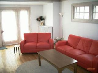 2315 Overlook Rd, Cleveland OH  44106-3106 exterior