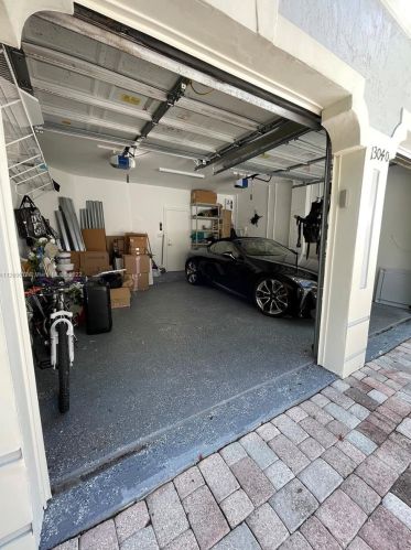 13040 52nd St, Hollywood FL  33027-5453 exterior