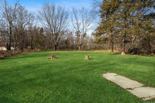 117 Highland Lake Rd, Middletown, NY 10940-7259