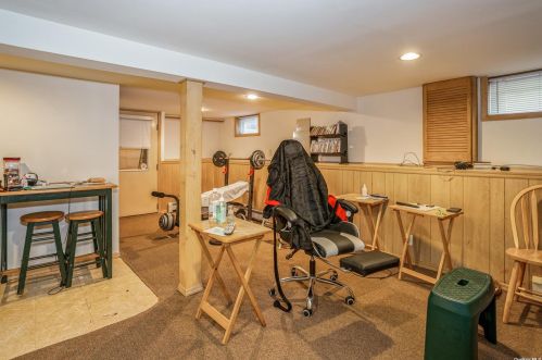 79 Somerset Ave, Manor Park NY  11950-4224 exterior