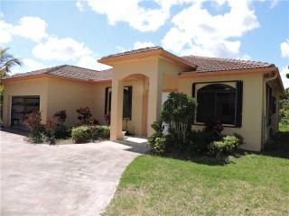 21950 184th Ave, Miami, FL 33170-1512