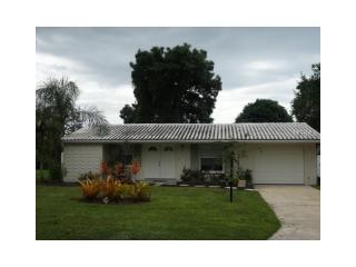 1660 Livingstone St, Sarasota, FL 34231-6622