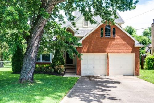 109 Sugar Maple, Hendersonville, TN 37075-3954