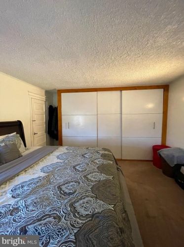 224 Mcclellan Ave, Trenton NJ 08610-6049 exterior