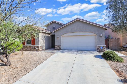6548 Smoky Falls Way, Tucson, AZ 85757-6988