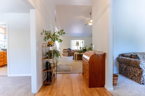 17155 Oscar Dr, Grass Valley CA  95949-7220 exterior