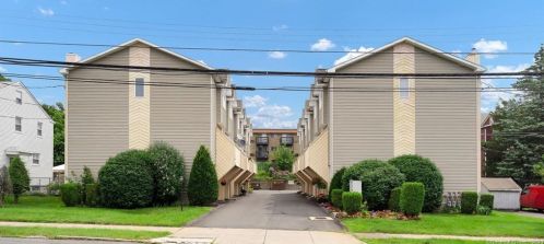 485 High St, New Britain CT  06053-2881 exterior