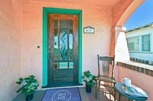 617 Walnut Ave, South San Francisco CA  94080-2721 exterior