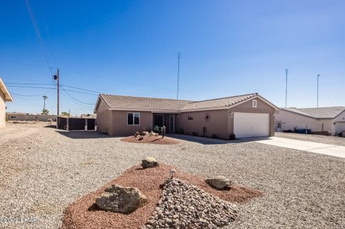 3124 Shoshone Dr, Lake Havasu City, AZ 86406-8673