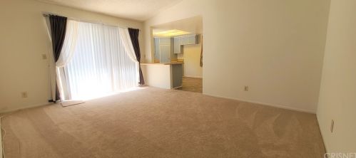 28535 Winterdale Dr, Santa Clarita CA  91387-3136 exterior