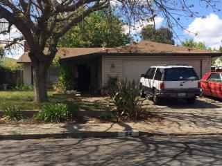 84 Covington Dr, West Pittsburg, CA 94565-4725