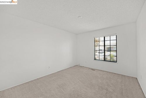 4369 Hillview Dr, West Pittsburg CA  94565-6071 exterior