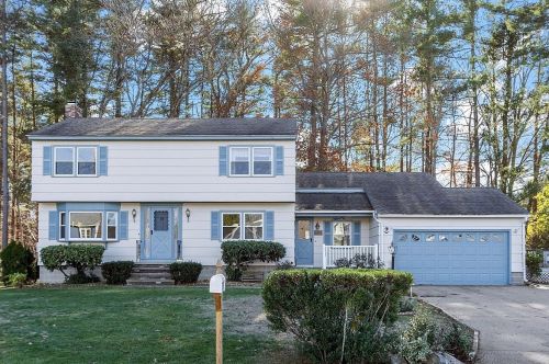 6 Garrison Rd, Salem, NH 03079-3929