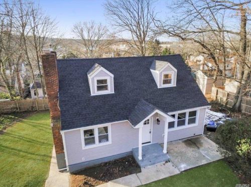 21 Deepdale Dr, Huntington Station, NY 11746-4247