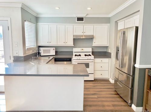 2010 Sonya Ct, West Covina CA  91792-2436 exterior