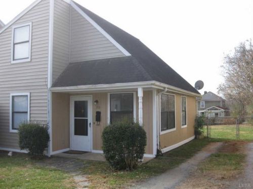 713 Norwood St, Lynchburg, VA 24504-1141