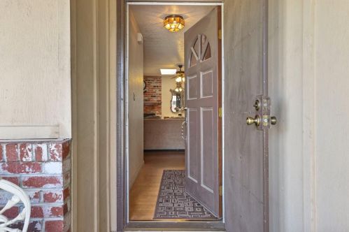 14822 Pueblo Dr, Manteca CA  95336-2550 exterior