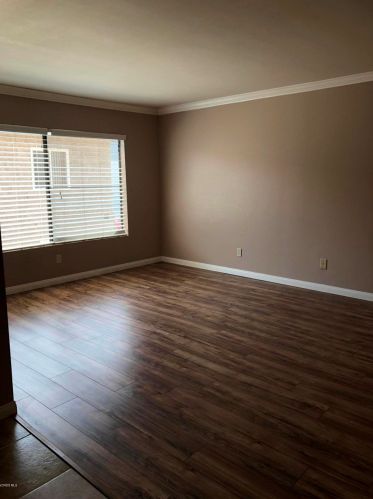 5743 Klump Ave, North Hollywood CA  91606-3619 exterior
