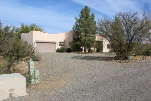 10830 Stingray Ln, Cornville, AZ 86325-5120