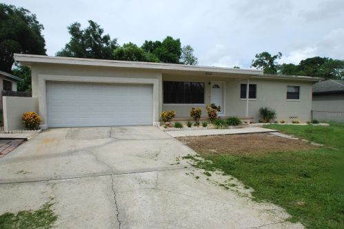 4515 Jim Glenn Dr, Orlando, FL 32808-5912