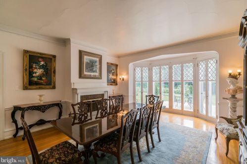 401 College Ave, Haverford PA  19041-1009 exterior