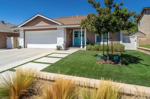 27711 Caraway Ln, Santa Clarita, CA 91350-1716