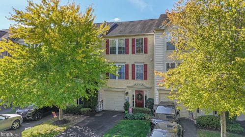 29 Savanna Dr, Pottstown, PA 19465-6602