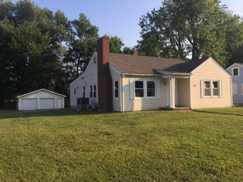 1927 Washington St, Paducah, KY 42003-2854