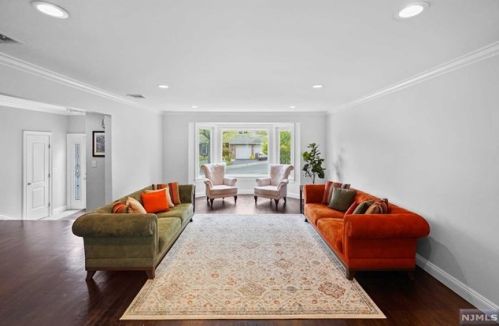50 Hickory St, Englewood NJ  07632-1539 exterior