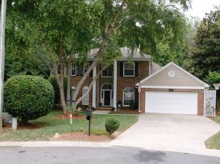 4403 Rancliffe Ct, Charlotte, NC 28269-8403
